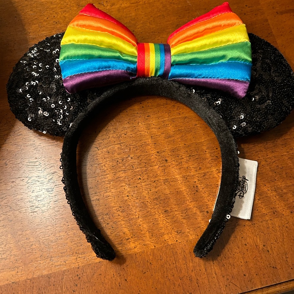 Disney Parks Rainbow/Pride Collection Minnie ears headband